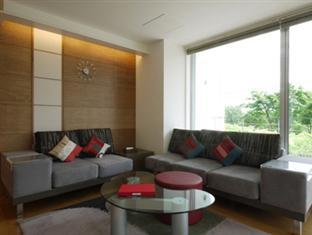 Youtei Tracks Hotel Niseko Bagian luar foto